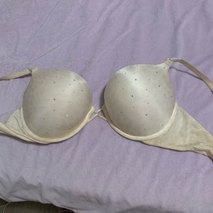 Bombshell bra, worn like 6-7 times